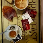 Bed & Breakfast Napoli Centrale 3* Napels
