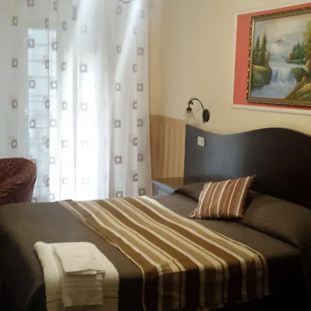 Bed & Breakfast Napoli Centrale 3* نابولي
