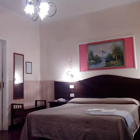 Bed & Breakfast Napoli Centrale بيت ضيافة 3*