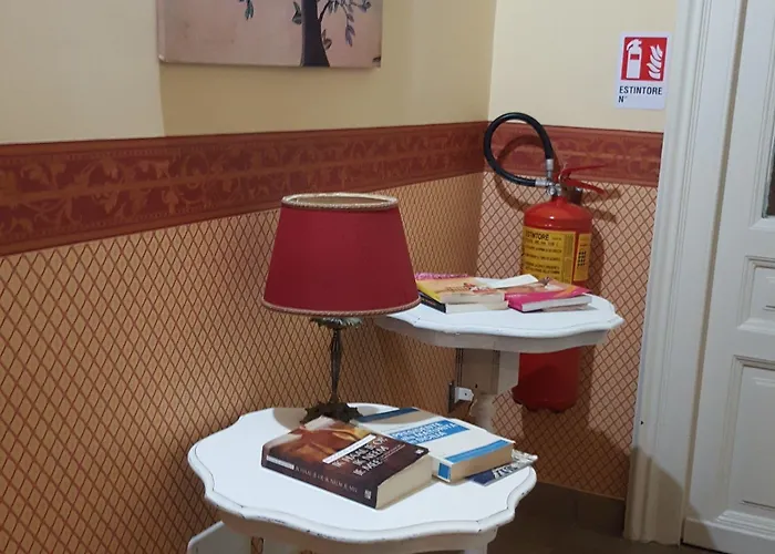 Bed & Breakfast Napoli Centrale בית הארחה נאפולי