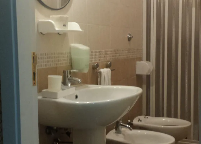 Bed & Breakfast Napoli Centrale Гостевой дом 3*