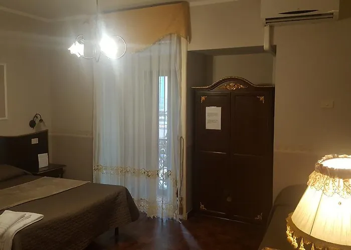 Bed & Breakfast Napoli Centrale Гостевой дом