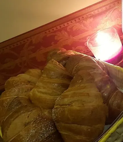 Bed & Breakfast Napoli Centrale 3* Неаполь