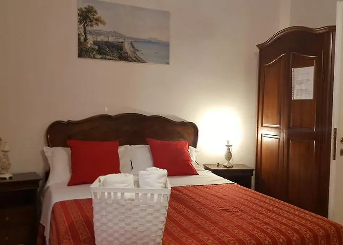 בית הארחה Bed & Breakfast Napoli Centrale