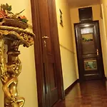 那不勒斯中央早餐加住宿酒店 招待所 那不勒斯