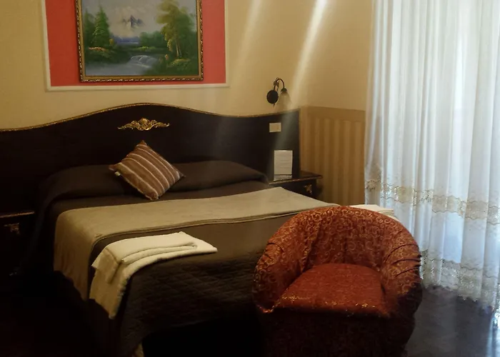 ベッド ＆ ブレックファースト ナポリ チェントラーレ ゲストハウス ナポリ