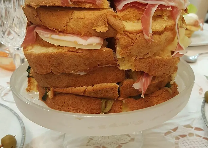 ベッド ＆ ブレックファースト ナポリ チェントラーレ ゲストハウス 3*